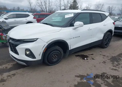 2021 Chevrolet Blazer Awd 2Lt z USA, uszkodzony, nr VIN 3GNKBHR4XMS556037